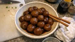 玉こんにゃくの甘辛煮｜下ゆで→炒め煮で味しみ良く、照りっと仕上がる定番副菜