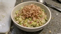 レンジで1分半、白菜の梅和え——塩もみなしでさっぱり副菜